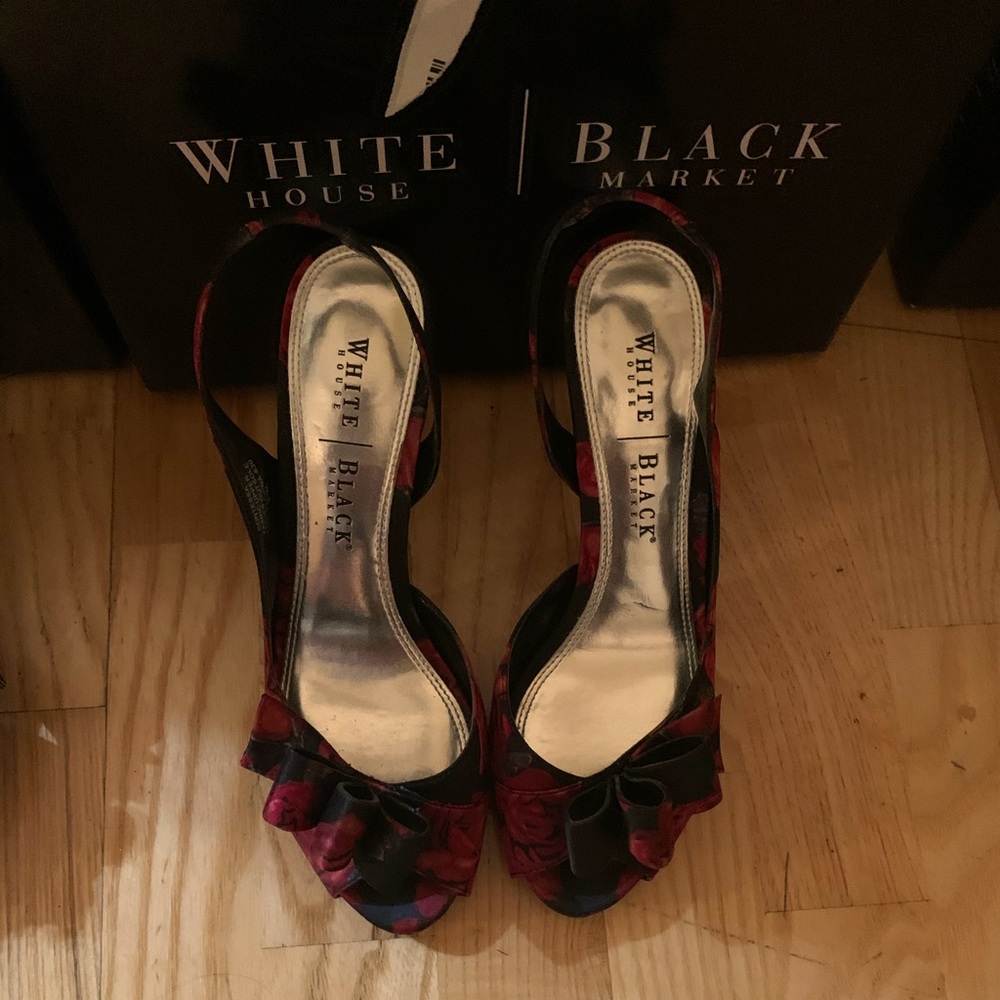 WHBM Red and Black Dress Shoes, Size 8.5 Women’s